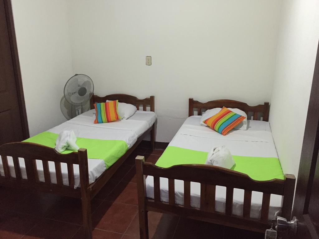 Hostal El Jardin León Eksteriør billede