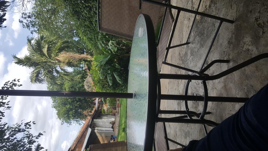 Hostal El Jardin León Eksteriør billede