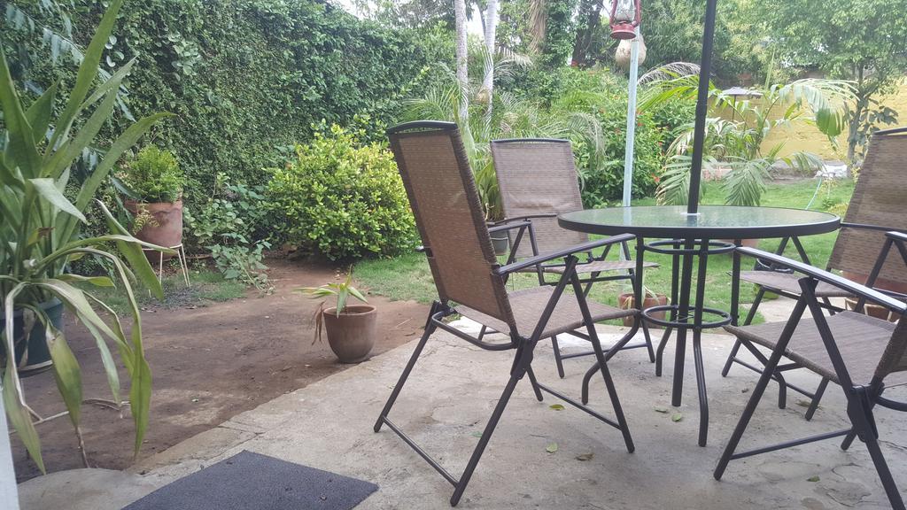 Hostal El Jardin León Eksteriør billede