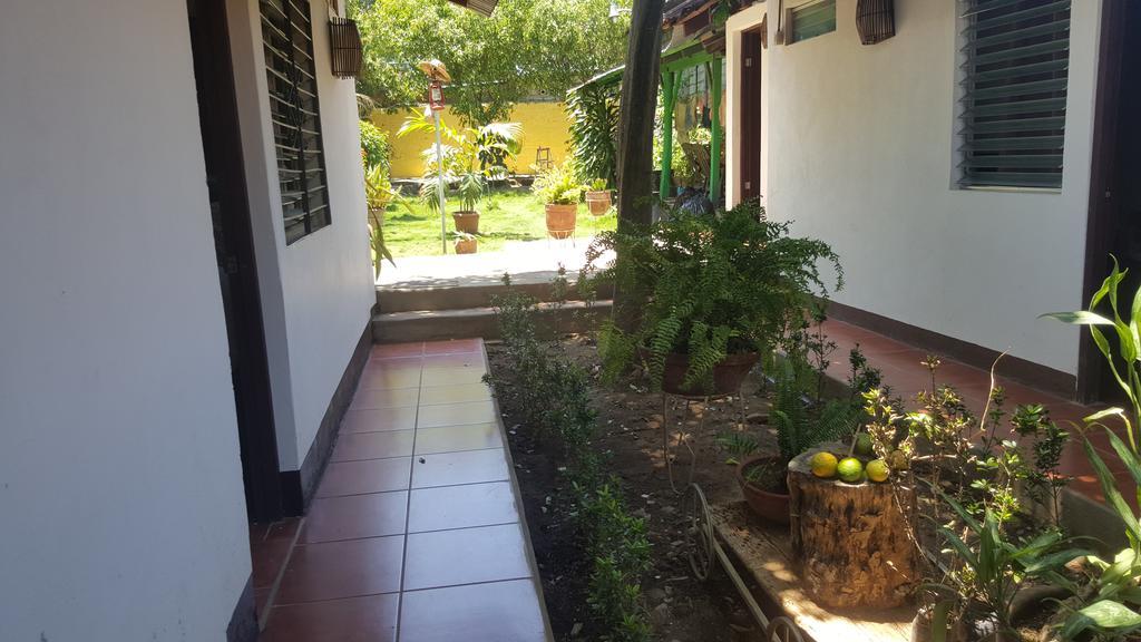 Hostal El Jardin León Eksteriør billede