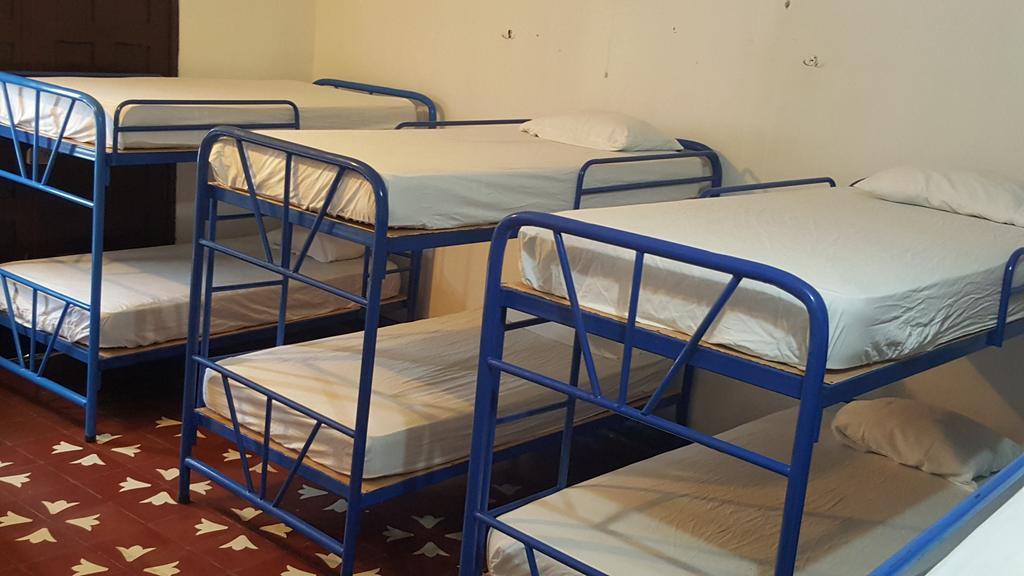 Hostal El Jardin León Eksteriør billede