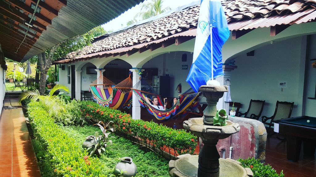 Hostal El Jardin León Eksteriør billede